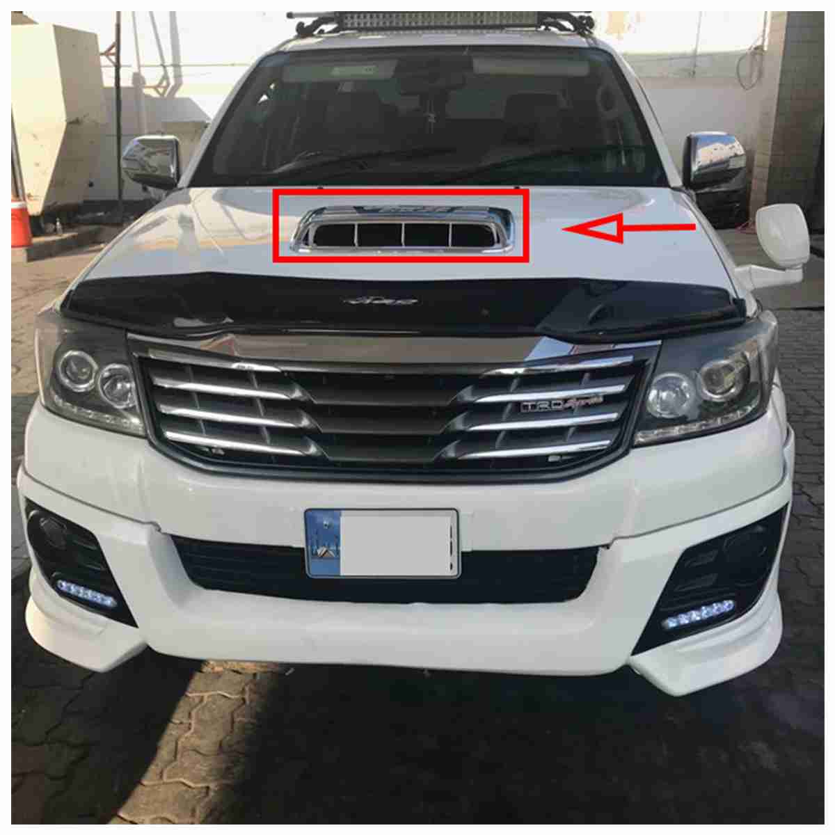 Toyota Hilux Revo 2016 to 2020 – Bonnet Scoop Chrome China